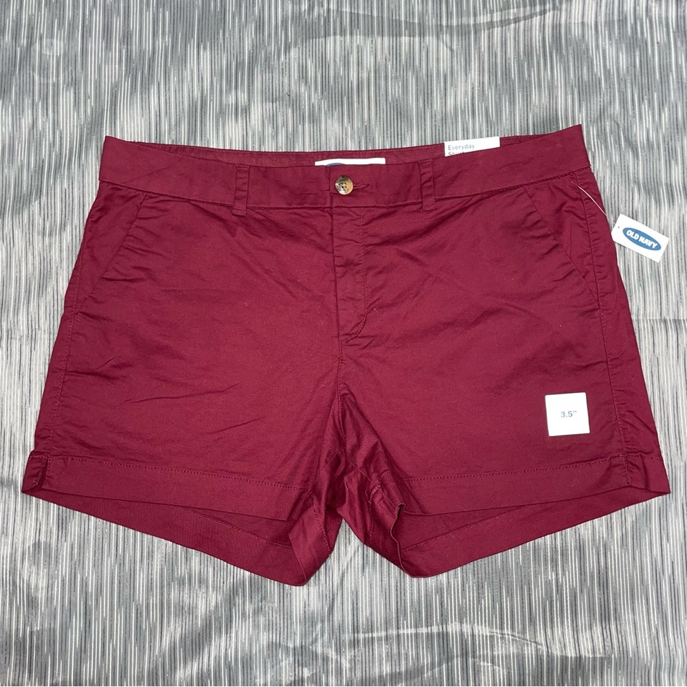 Old Navy NWT! Everyday Short Red Mid-Rise Mini Short Size 16